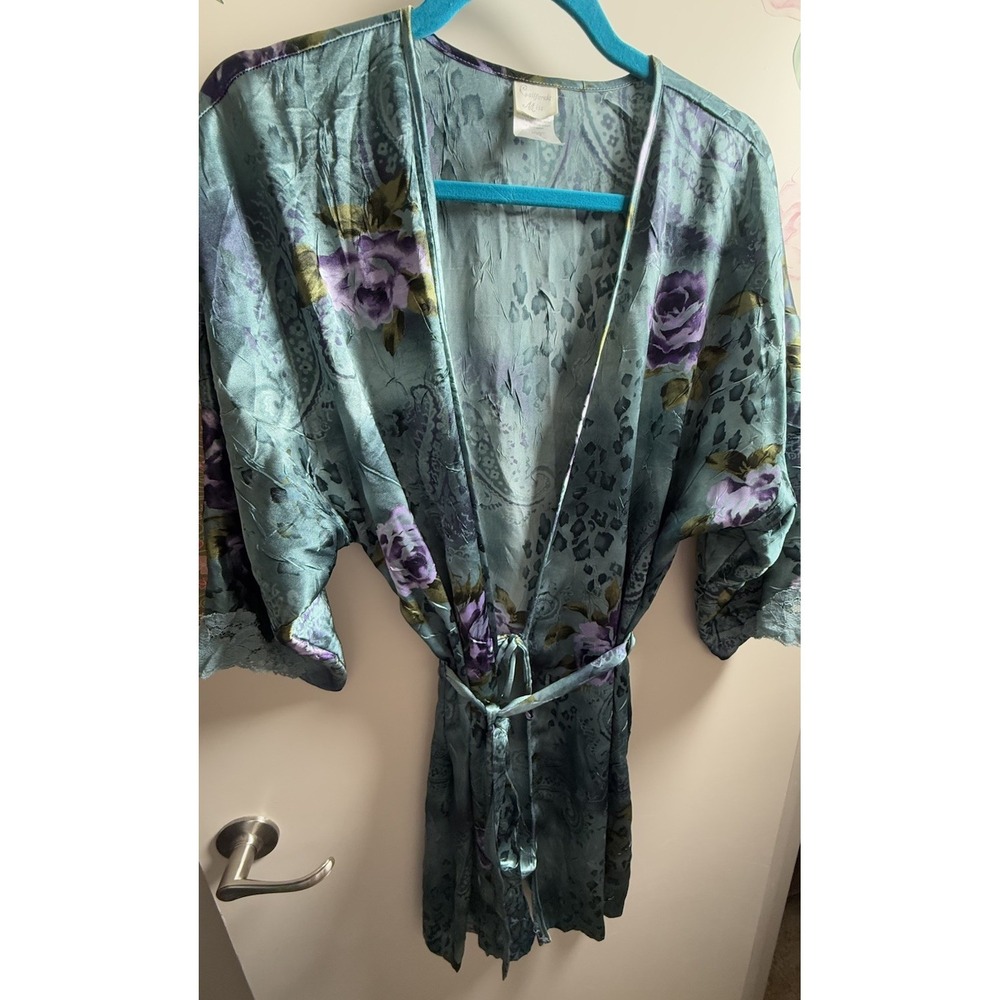 California‎ Miss Floral Satin Robe Medium Vintage Style Belted 90s Loungewear